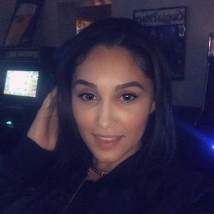 Meet your Posher, Melony